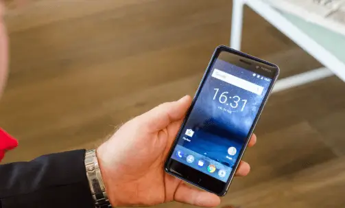 Why quick game logins fail on ordinary phones