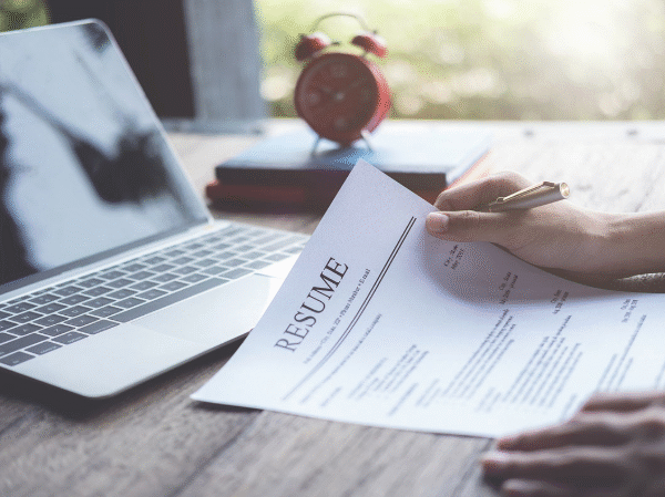 How to Start Over Professionally After Leaving a Job
